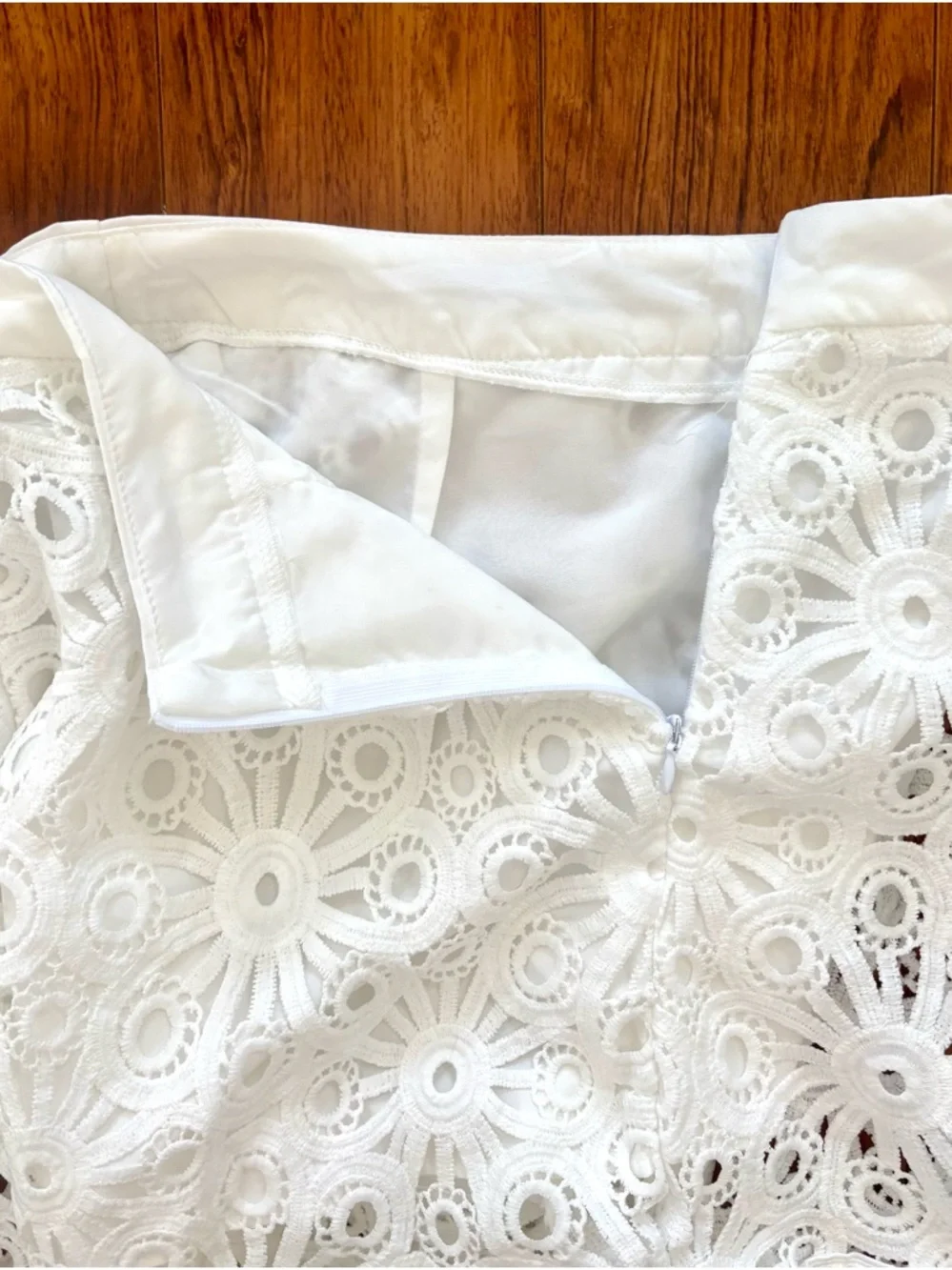 Nordstrom Rack White Lace Crochet Two-Piece Set - Top & Shorts - Picture 12 of 16